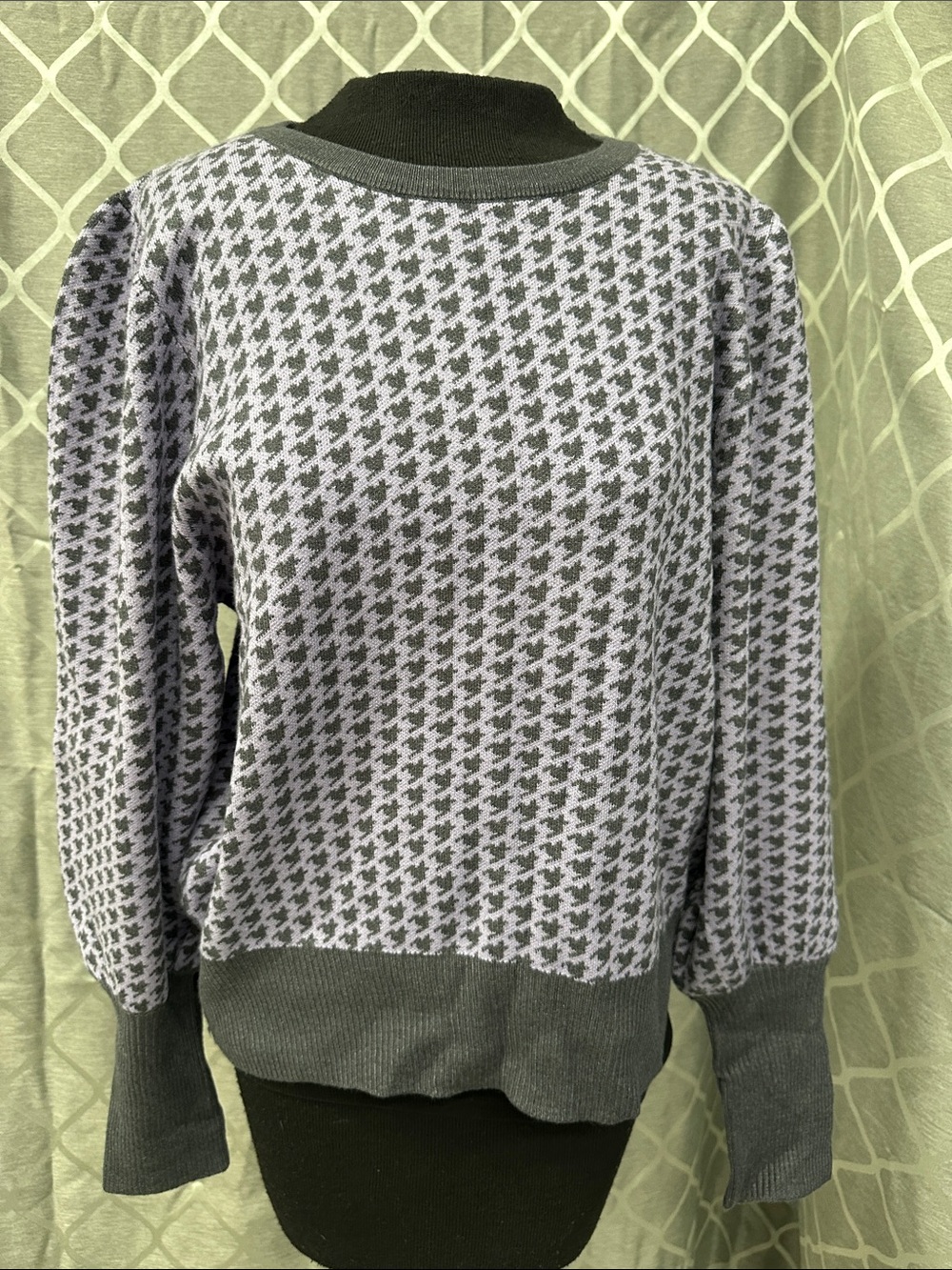 Philosophy Gray Houndstooth Crewneck Sweater